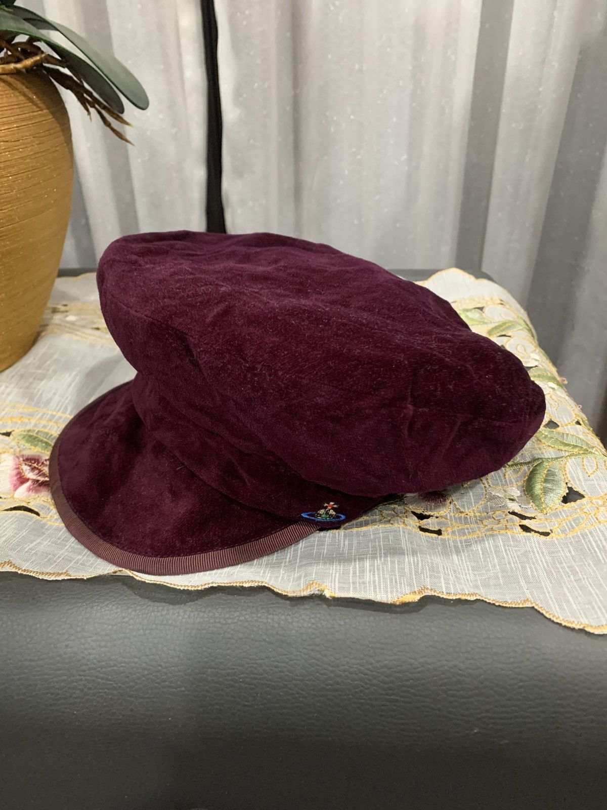 Vivienne Westwood Vivienne Westwood Velvet Hat Size ONE SIZE - 2 Thumbnail