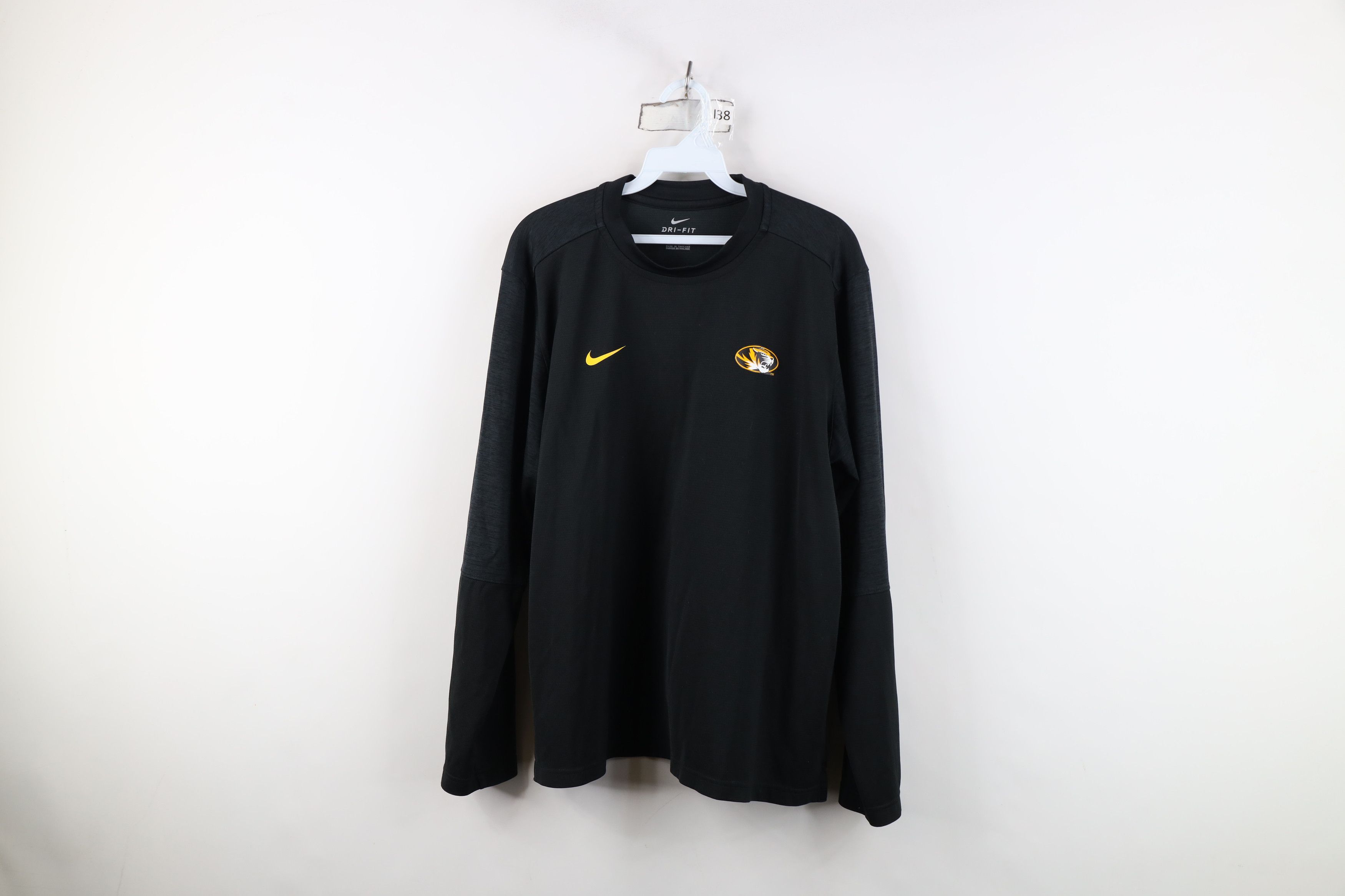 Nike Nike Mini Swoosh University of Missouri Long Sleeve T-Shirt Size US L / EU 52-54 / 3 - 1 Thumbnail
