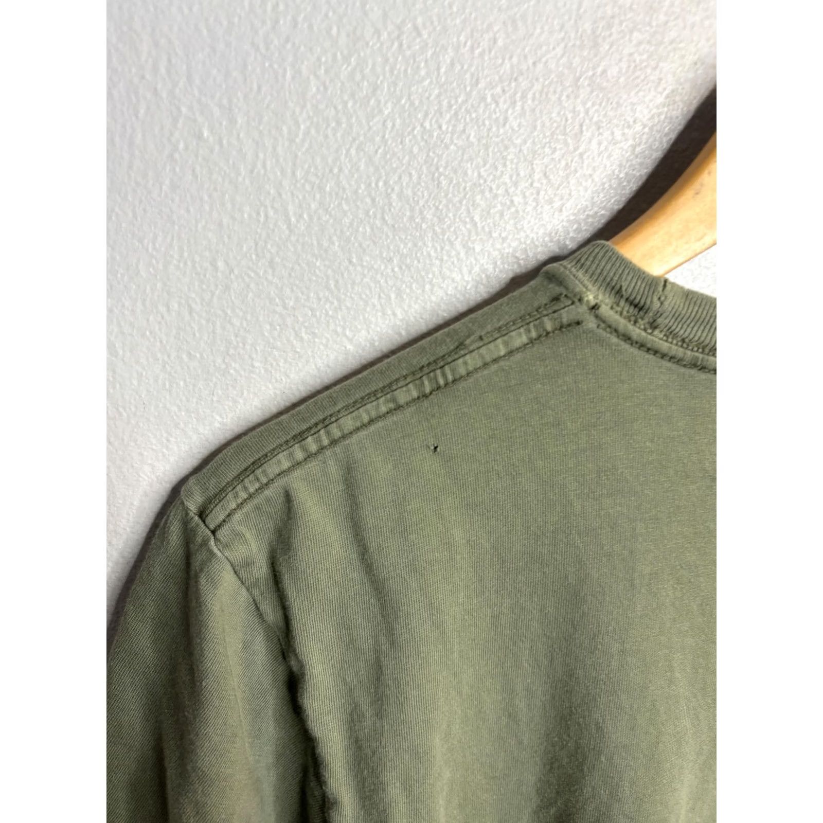 Lucky Brand VINTAGE Lucky Brand Shirt Mens Large Green Graphic Crest Tee Size US L / EU 52-54 / 3 - 5 Thumbnail