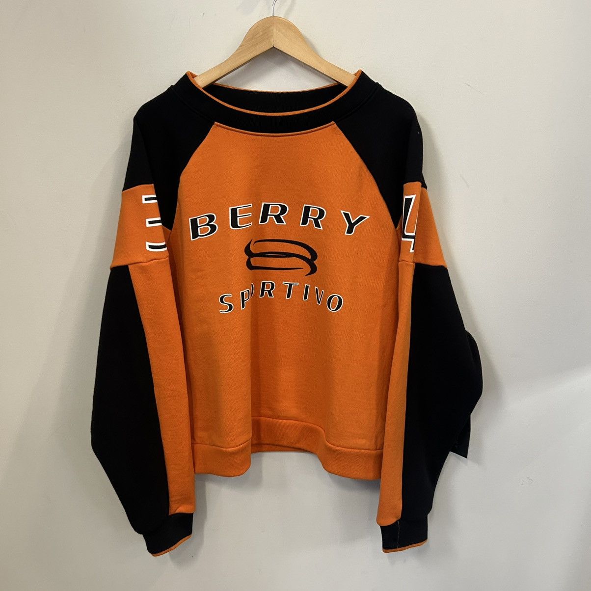 The GV Gallery GV Gallery Berry Sportivo Crewneck Size US XXL / EU 58 / 5 - 1 Thumbnail