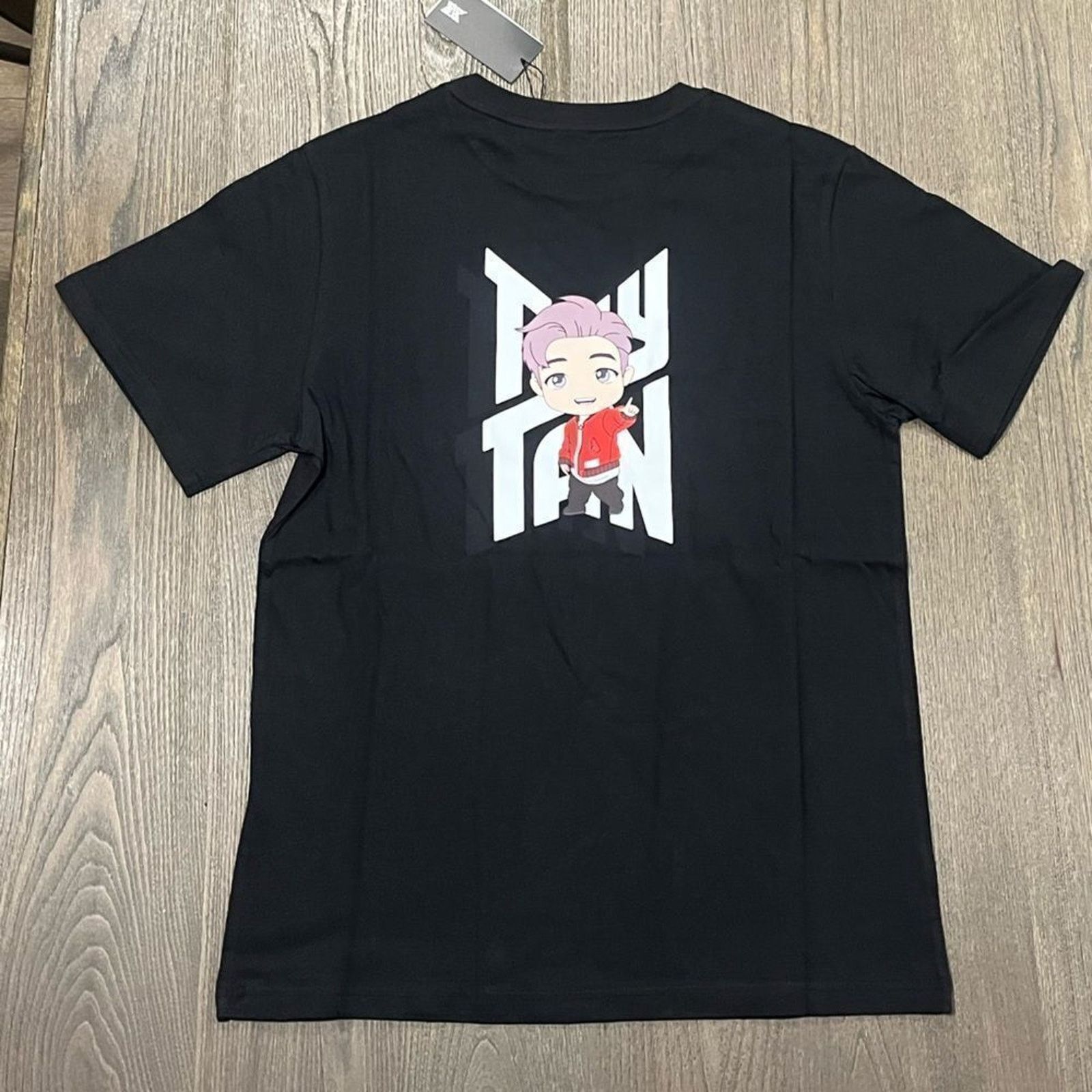 Vintage NWT BTS TinyTan RM Character T-Shirt Black Size L Size US L / EU 52-54 / 3 - 7 Thumbnail