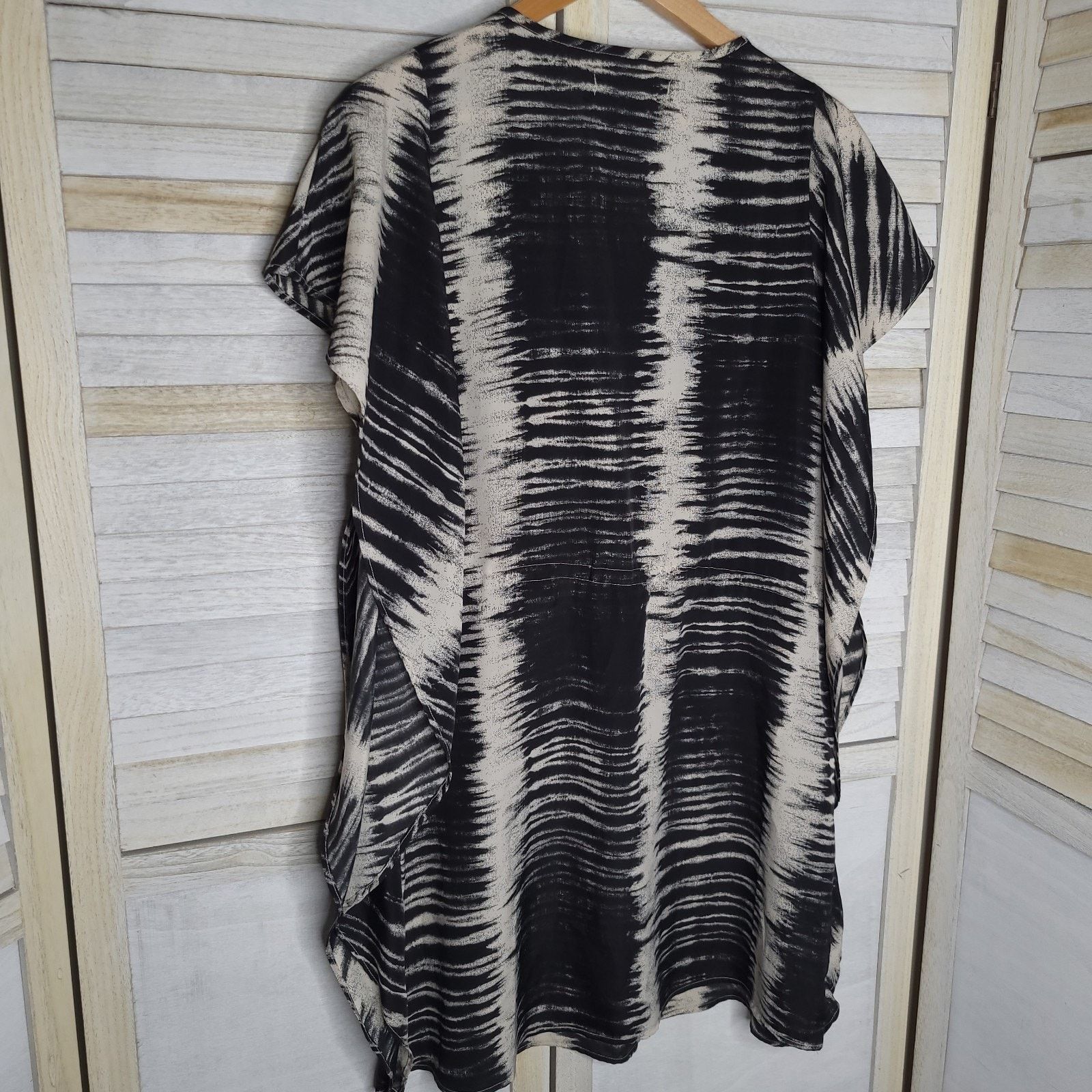 Calvin Klein Calvin Klein Print Caftan Small Beaded Tie Waist Black White Size S / US 4 / IT 40 - 8 Thumbnail