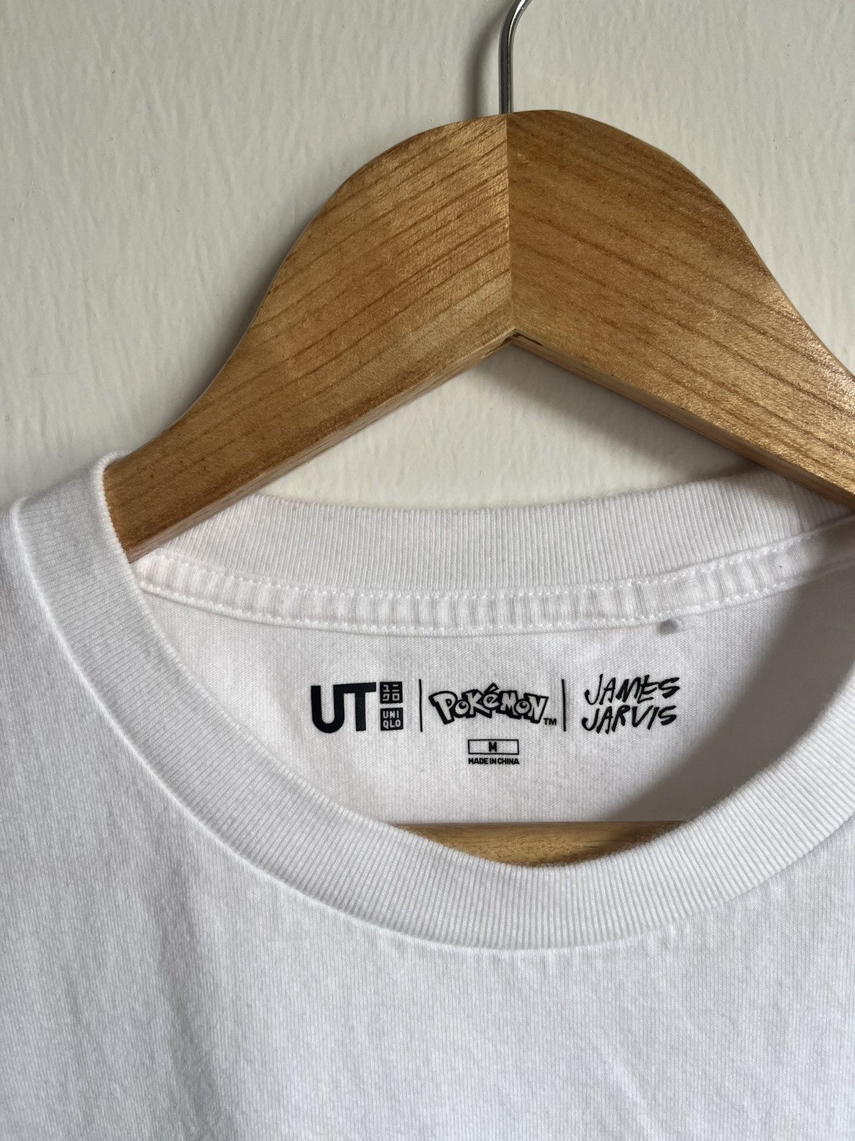 Pokemon × Uniqlo UNIQLO X POKEMON X JAMES JARVIS Size US M / EU 48-50 / 2 - 3 Thumbnail