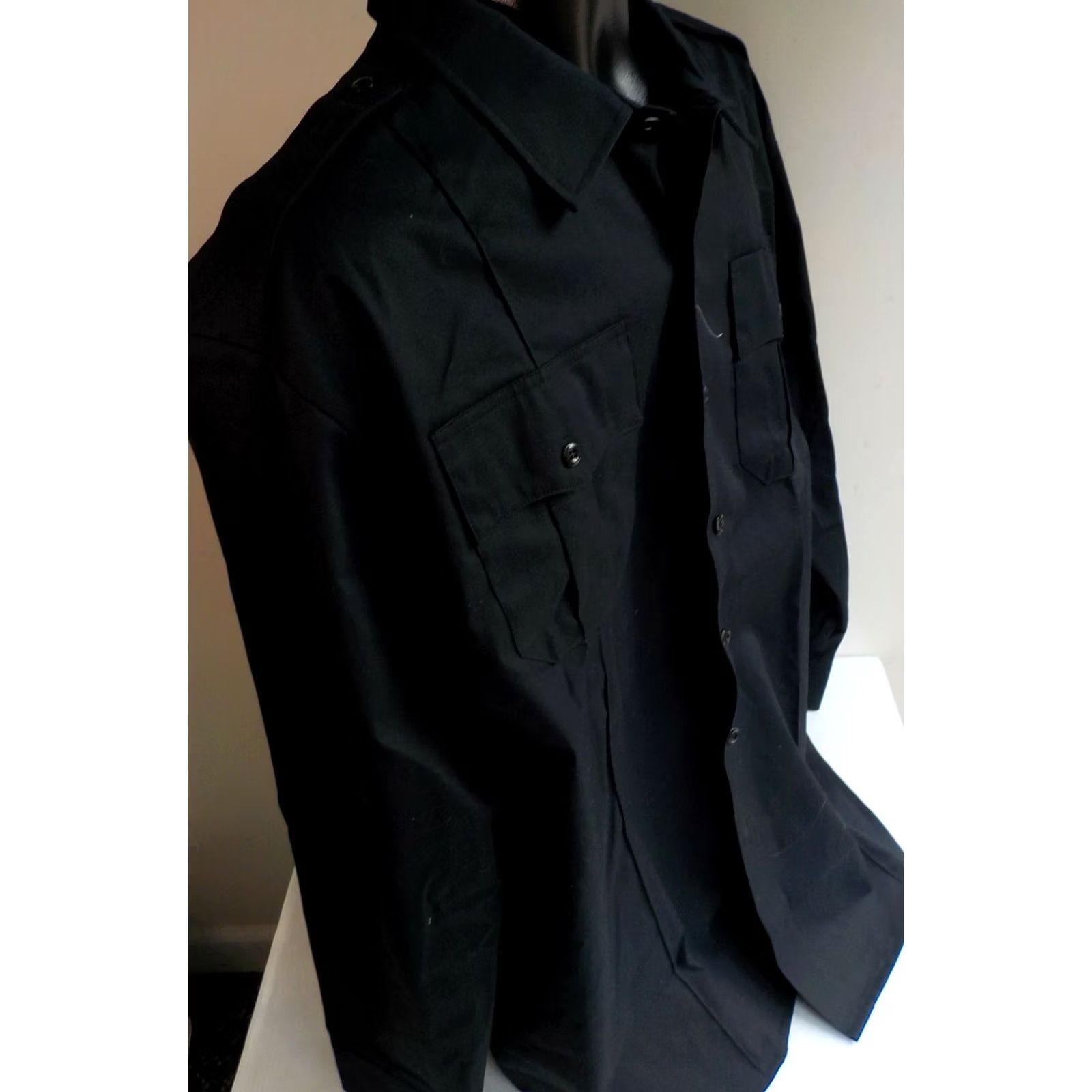 Vintage VINTAGE Blauer Mens Long Sleeve Button Front Work Shirt 8703X Dark Navy Poly/Cotton XL NWT Size US XL / EU 56 / 4 - 3 Thumbnail