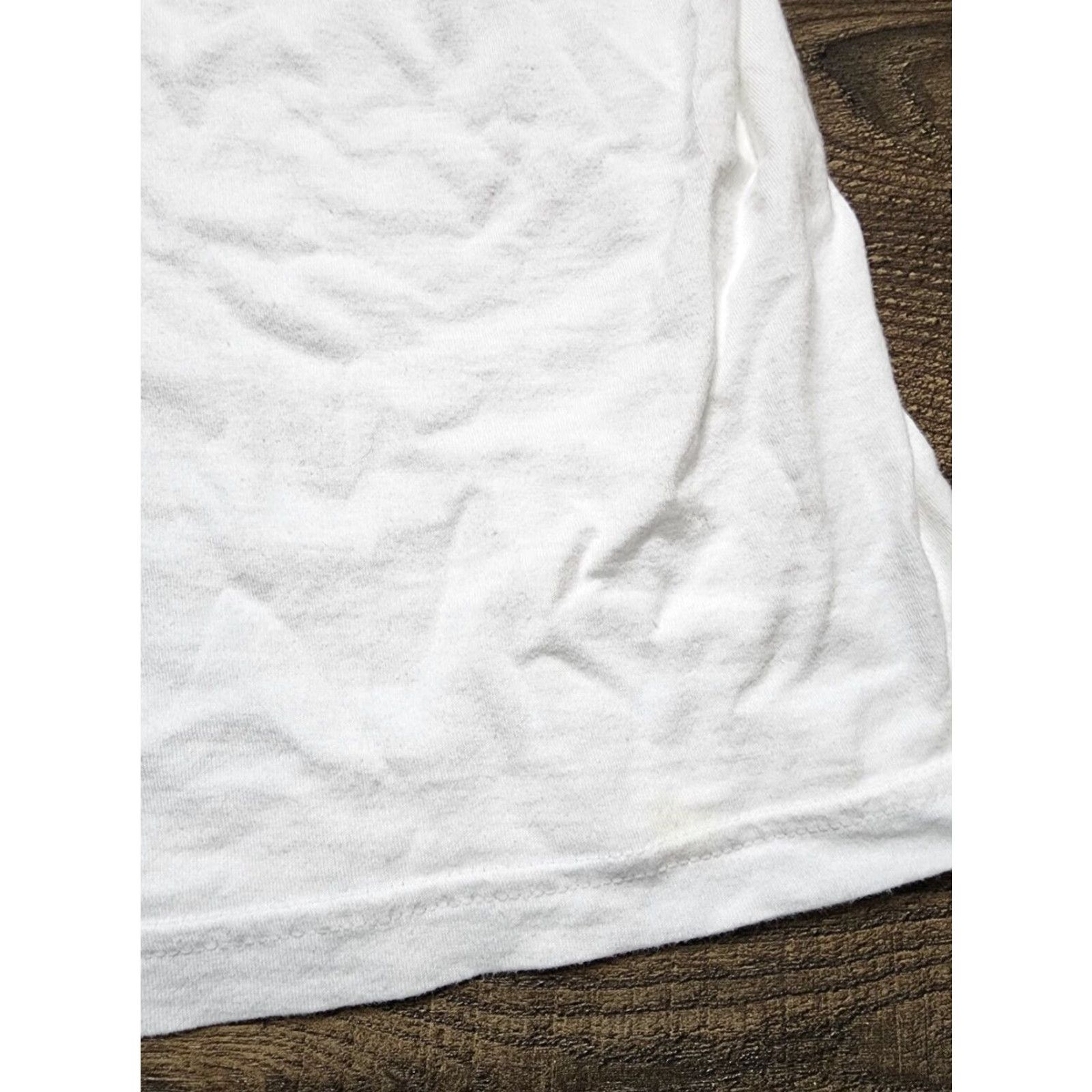 Vintage Mens 2XL Fly Supply T Shirt Basketball Money Distressed White Crew Neck Short Sleeve Men Size US XXL / EU 58 / 5 - 5 Thumbnail