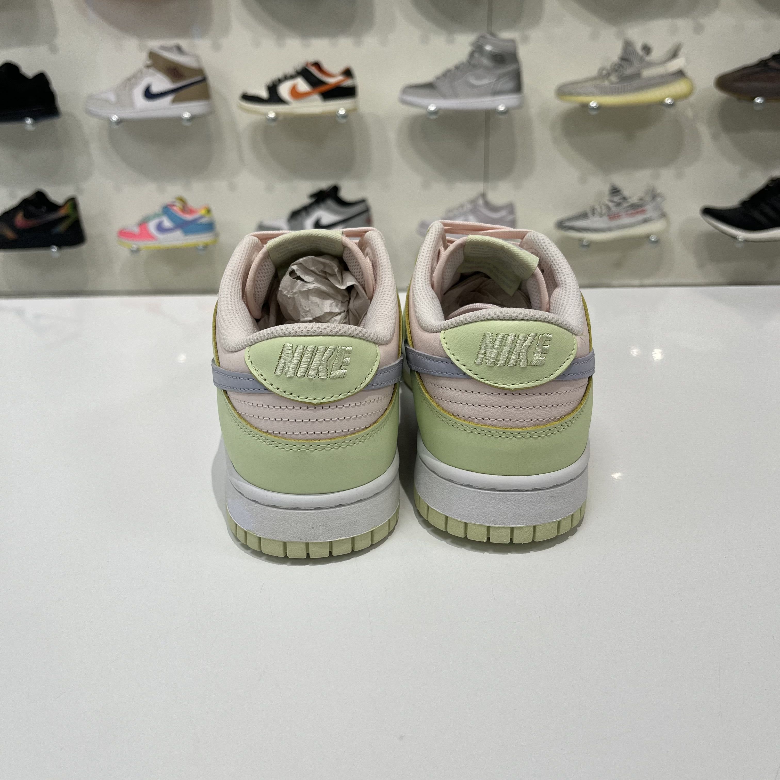 Nike Nike Dunk Low Lime Ice (W) Size US 10 / IT 40 - 3 Thumbnail