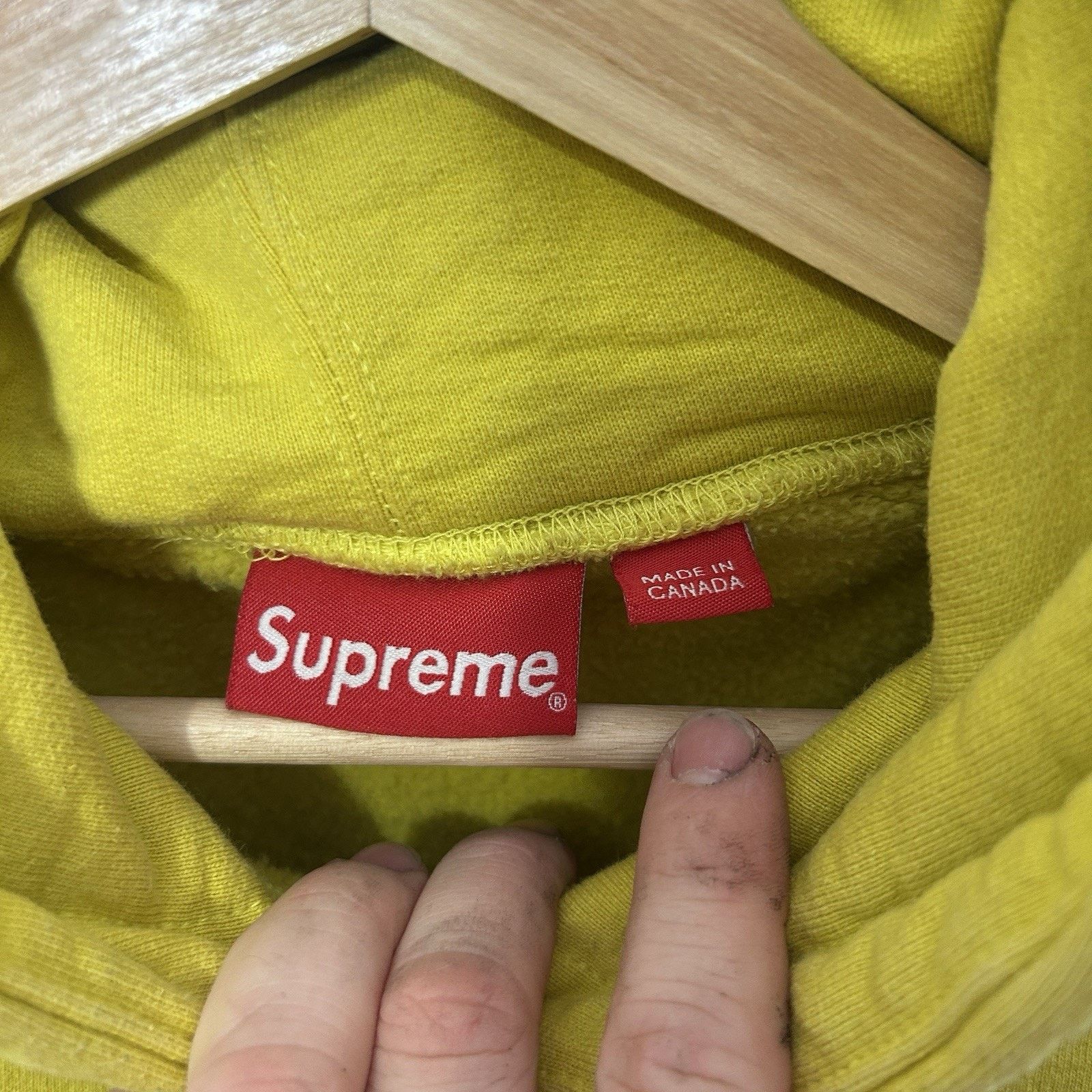 Supreme Supreme Pearl Hooded Sweatshirt “Lemon Yellow” FW20 Size US S / EU 44-46 / 1 - 9 Thumbnail