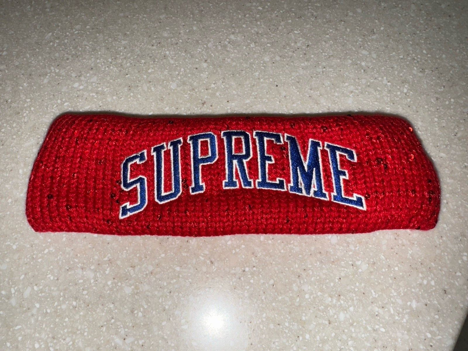 New Era × Supreme Supreme x New Era Sequin Arc Logo Headband Brand New Size ONE SIZE - 1 Thumbnail