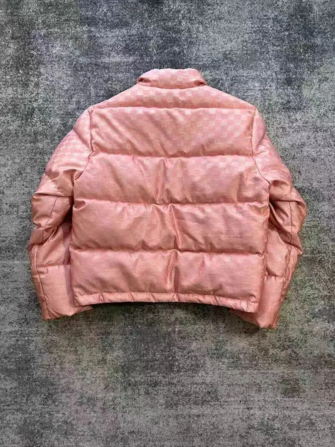Louis Vuitton Louis Vuitton Pink Quilted Down Jacket. Size XXS / US 00 / IT 34 - 2 Thumbnail