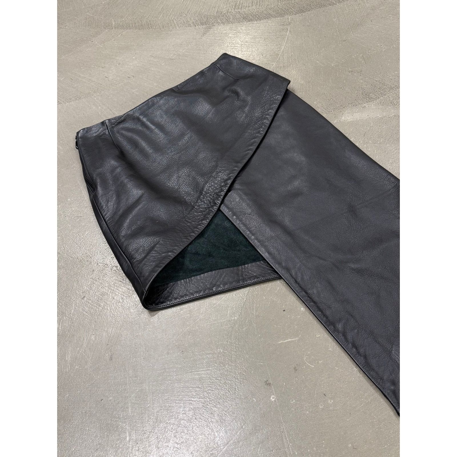 Vetements 2015 Vetements runway leather skirt Size 26" / US 2 / IT 38 - 3 Thumbnail