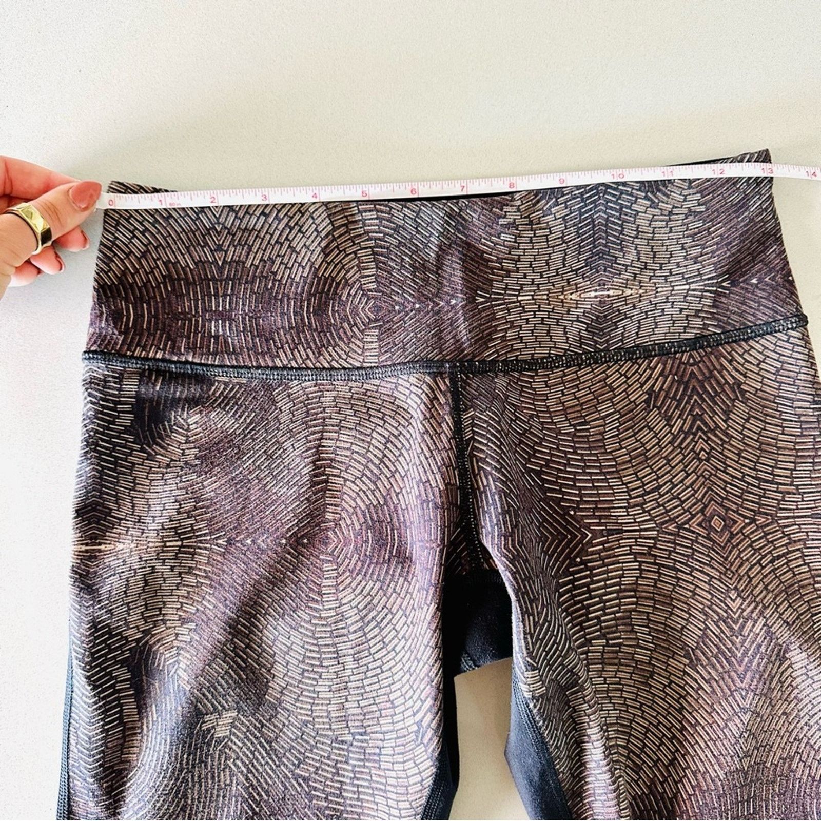 Lululemon LULULEMON Wunder Under Crop Bead Envy Black Low Rise Legging Size 28" / US 6 / IT 42 - 5 Thumbnail