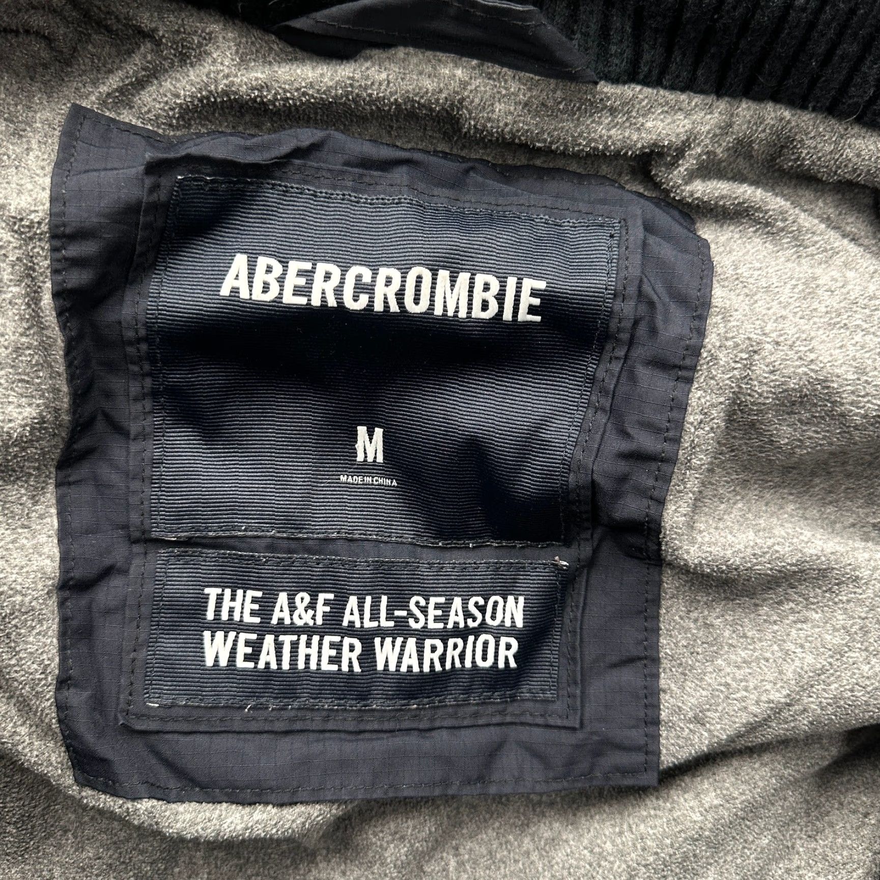 Abercrombie & Fitch VINTAGE Abercrombie & Fitch The A&F All Season Weather Warrior Jacket Mens M Navy Bomber Jacket Size US M / EU 48-50 / 2 - 2 Thumbnail