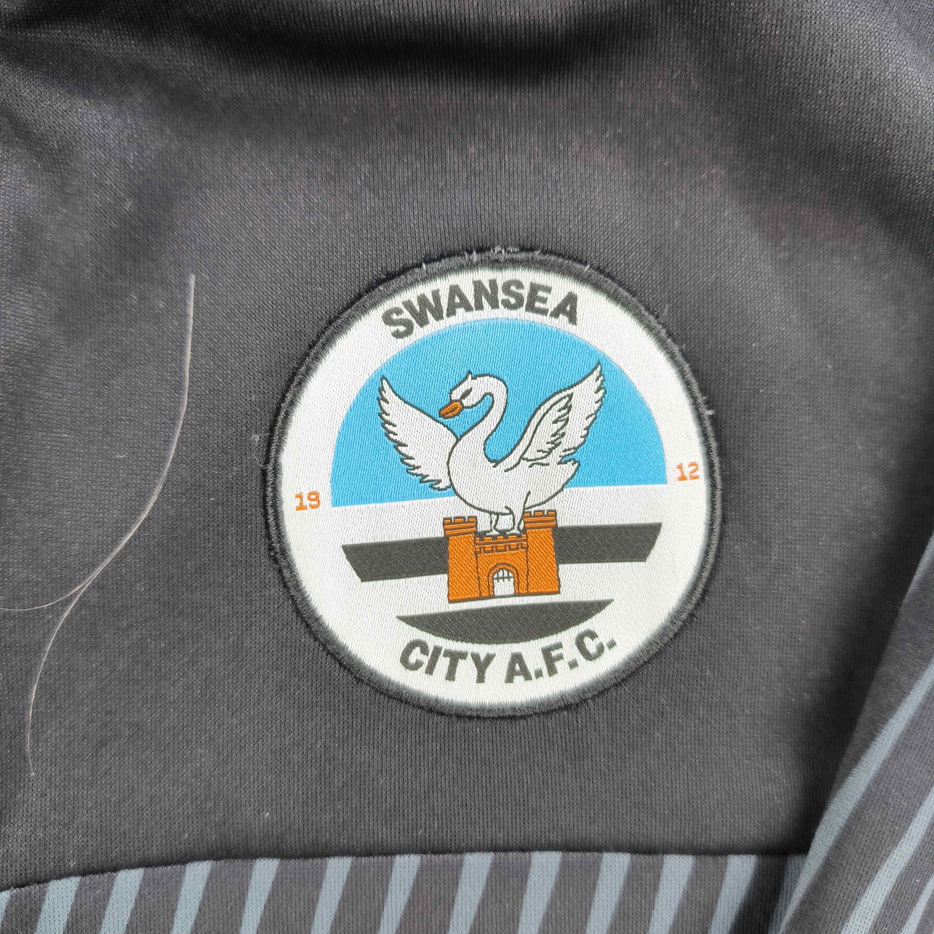 Joma Swansea City Joma football training top size S Size US S / EU 44-46 / 1 - 3 Thumbnail