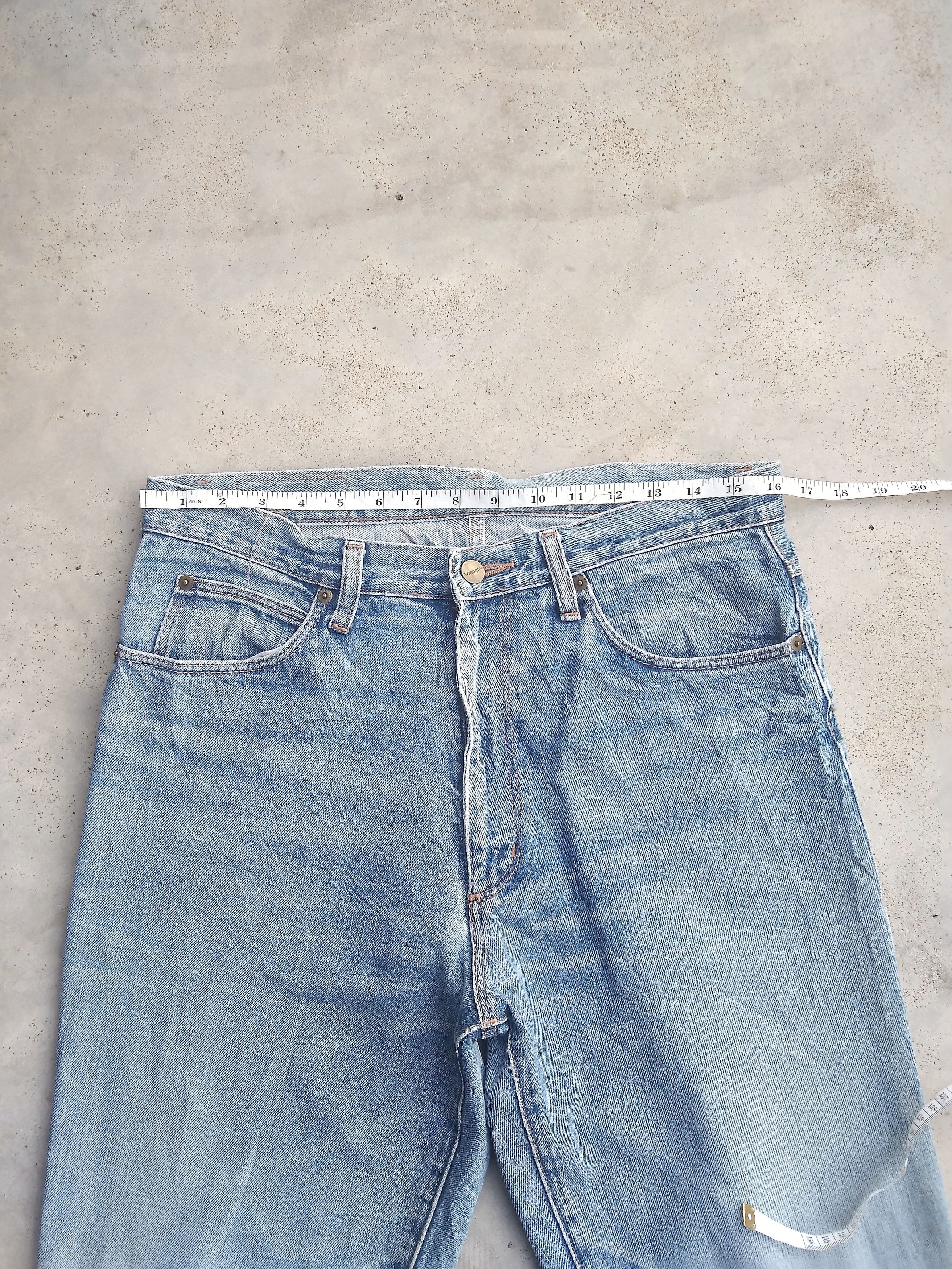 Japanese Brand 90s Vintage Distressed Wrangler Faded Blue Jeans 32x32 Size US 32 / EU 48 - 8 Thumbnail