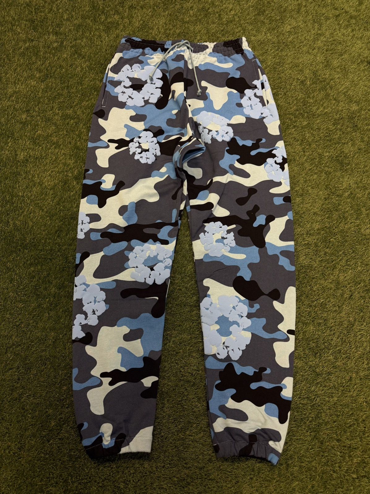 Denim Tears Cotton Wreath Camo Sweatpants Size Medium NEW