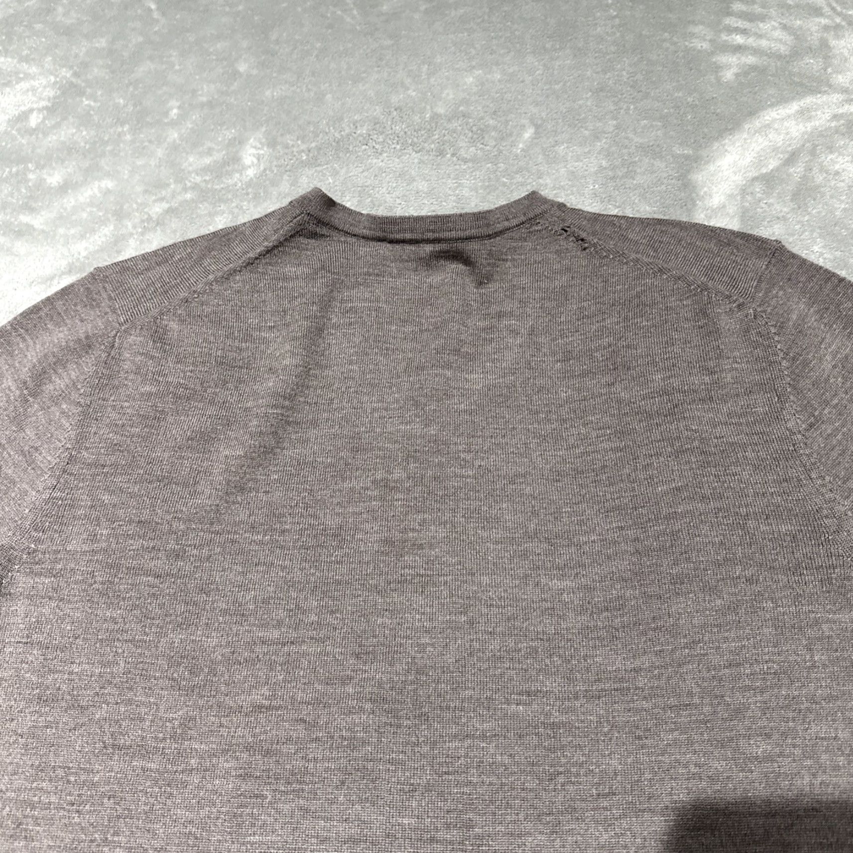 Charles Tyrwhitt **Charles Tyrwhitt Mens Medium Brown Preppy Office Sweater** User: Charles Tyrwhitt Mens Medium Brown Preppy Office Vneck Sweater Size US M / EU 48-50 / 2 - 7 Thumbnail