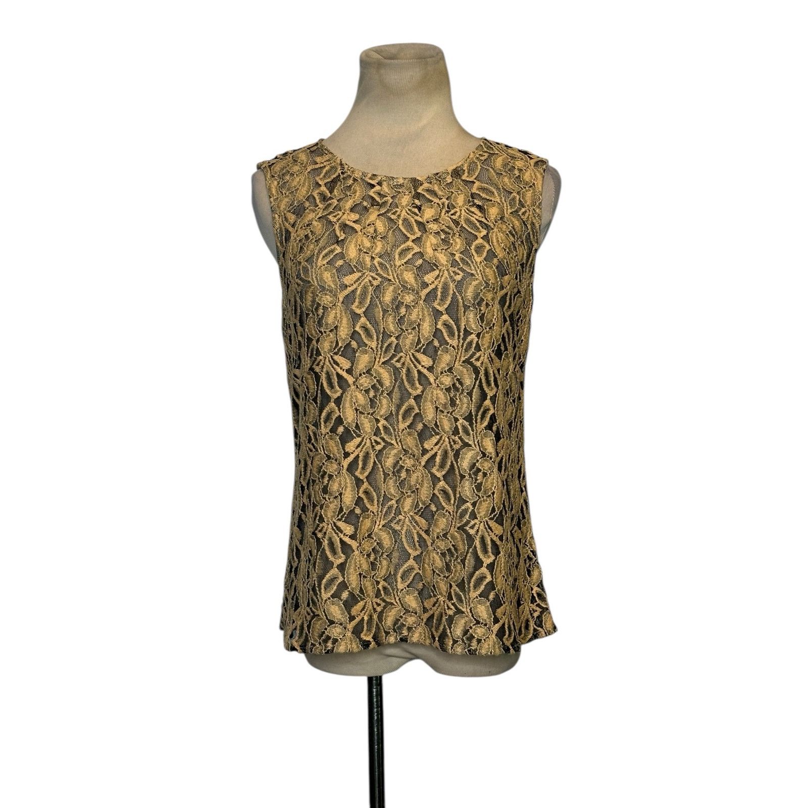 Evan Picone Evan Picone beige lace sleeveless blouse size Small Size S / US 4 / IT 40 - 8 Thumbnail