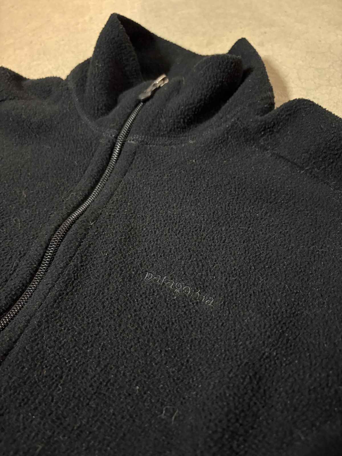 Patagonia Womens Patagonia Synchilla Fleece Jacket Black Size Medium Size M / US 6-8 / IT 42-44 - 2 Thumbnail