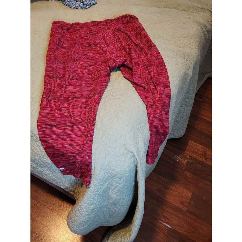 Other Fushia Workout Capris Size 34" / US 12 / IT 48 - 5 Thumbnail
