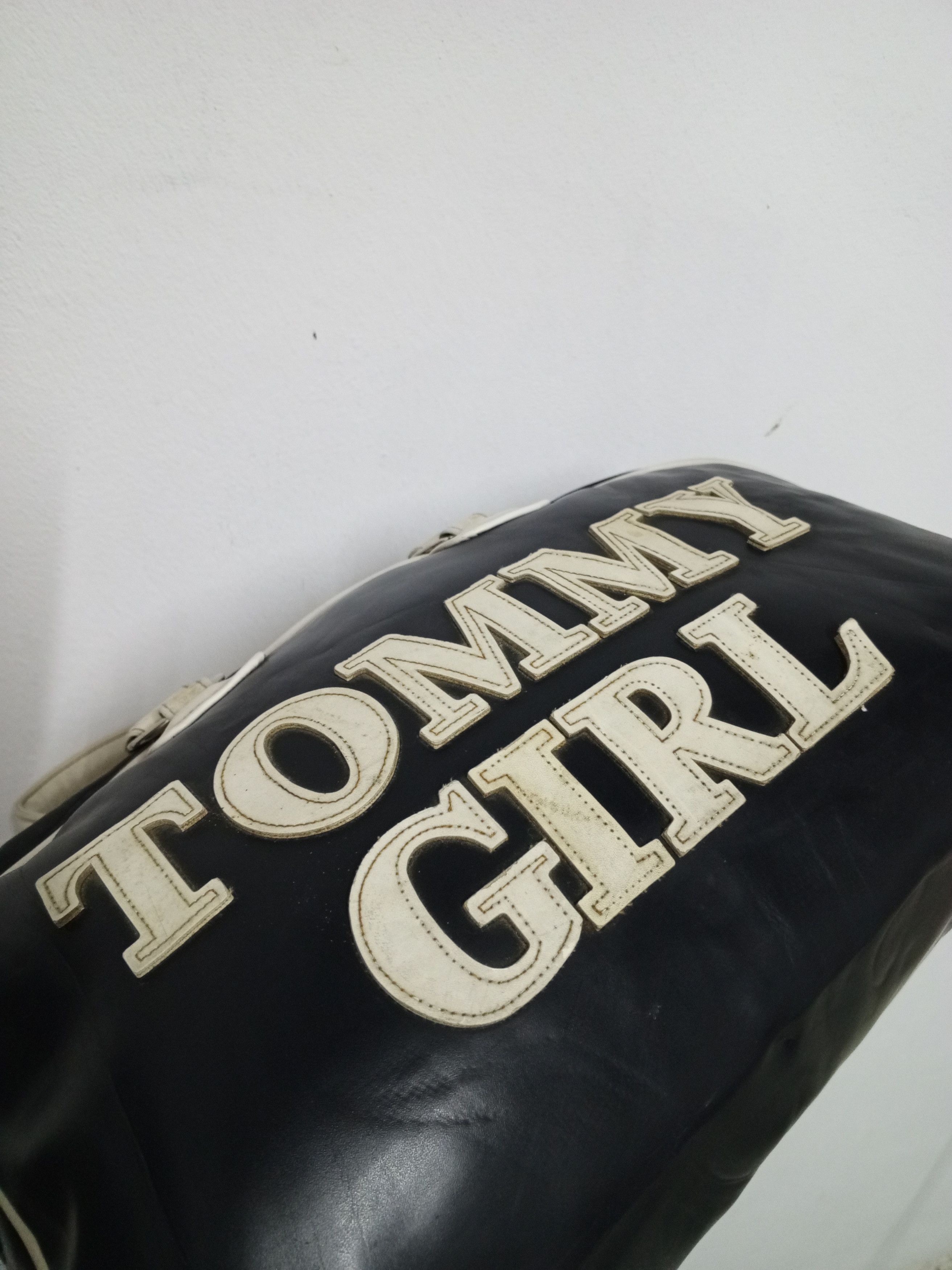 Tommy Hilfiger × Vintage TOMMY GIRL TRAVEL SMALL BAG PVC Size ONE SIZE - 8 Thumbnail