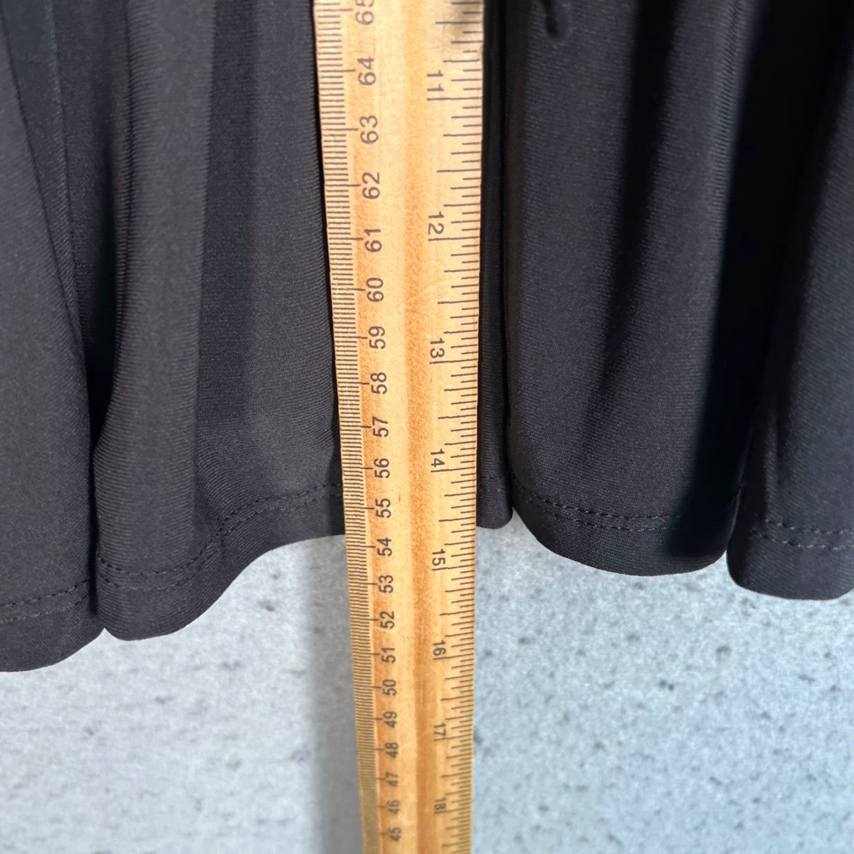 Express Express Top Shirt Womens XS Black Ruffle Peplum V-Neck Polyester Blend Blouse Size XS / US 0-2 / IT 36-38 - 6 Thumbnail