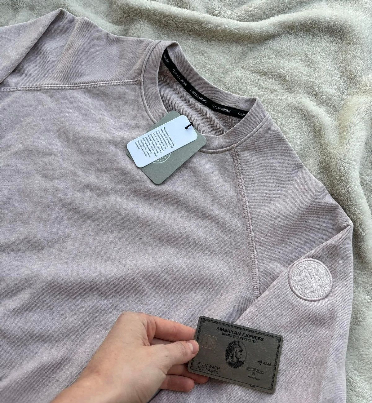 Canada Goose Canada Goose Lucent Rose Crewnweck Size US M / EU 48-50 / 2 - 2 Thumbnail