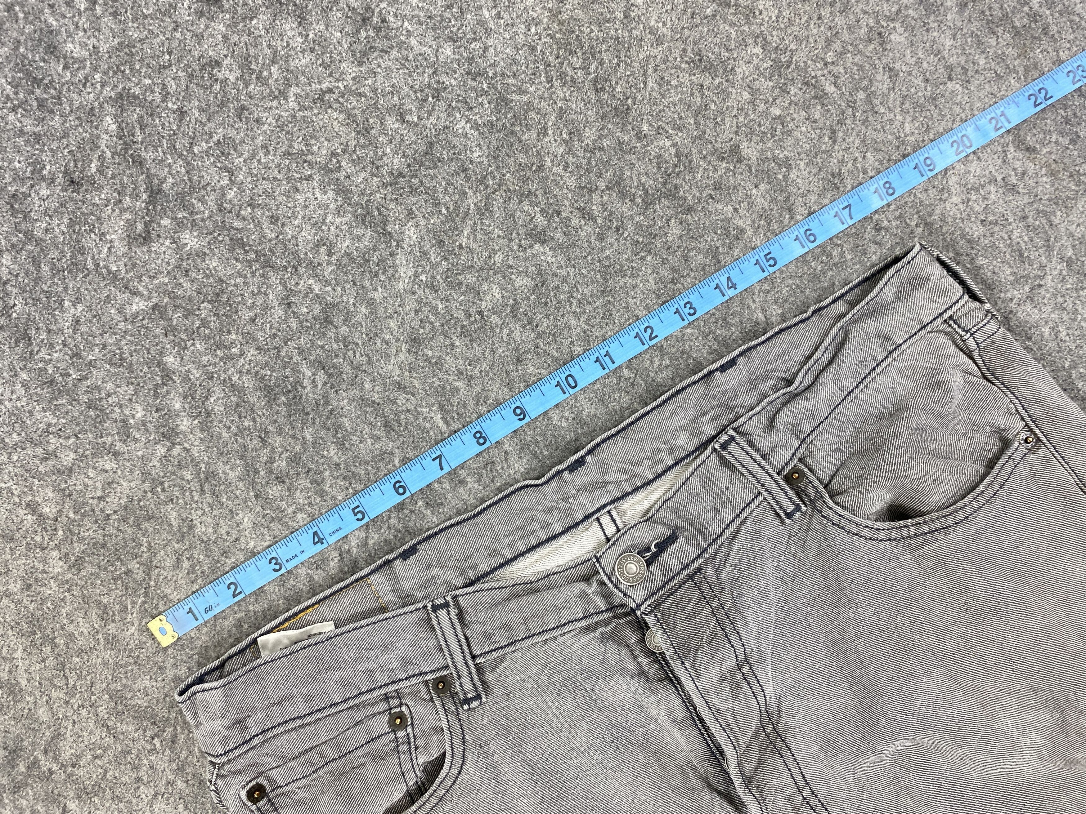 Japanese Brand Light Grey Vintage Levi's 501 Jeans 36x29 Denim JN1636 Size US 36 / EU 52 - 5 Thumbnail