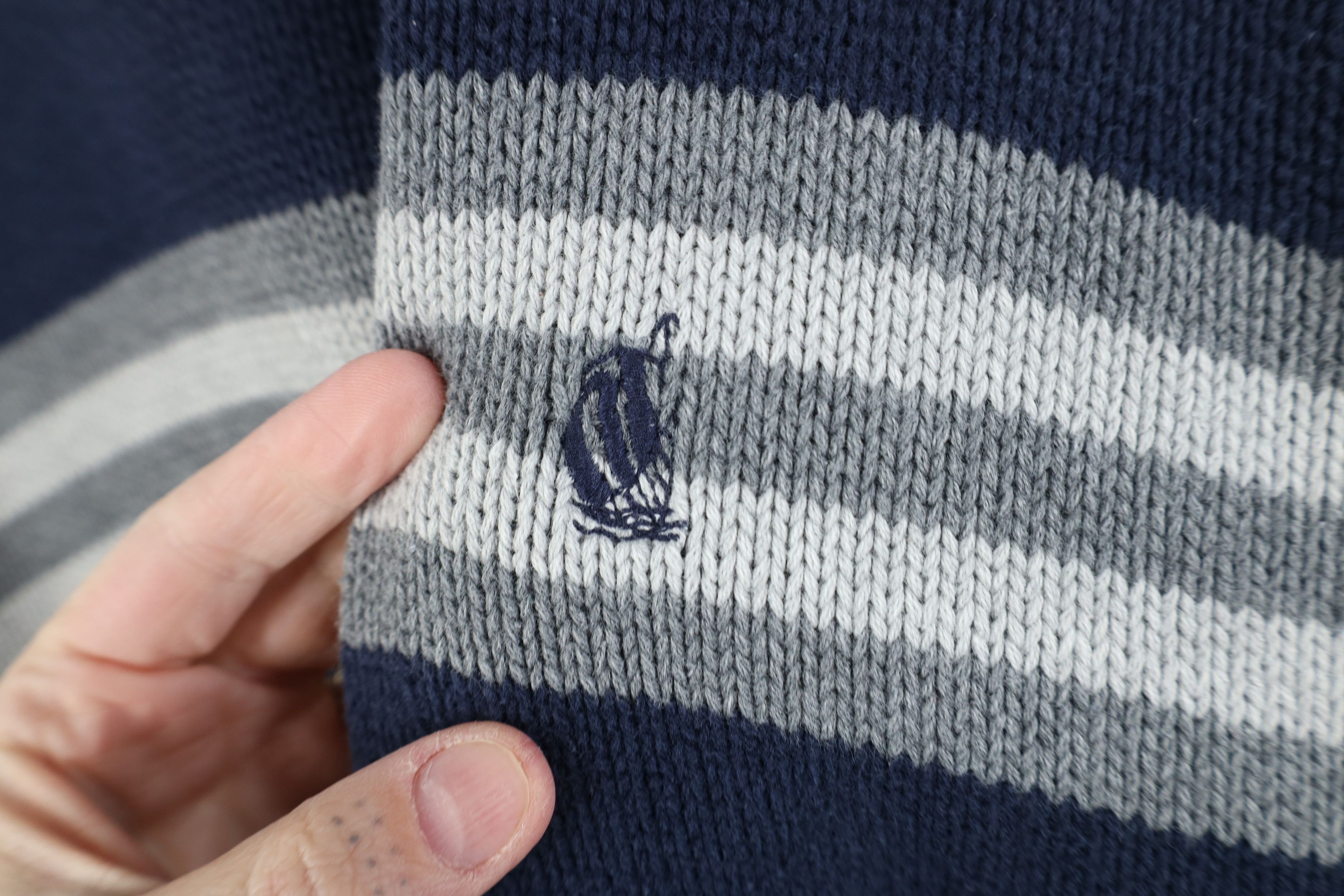 Nautica Vintage 90s Nautica Heavy Cotton Knit Striped V-Neck Sweater Size US L / EU 52-54 / 3 - 5 Thumbnail