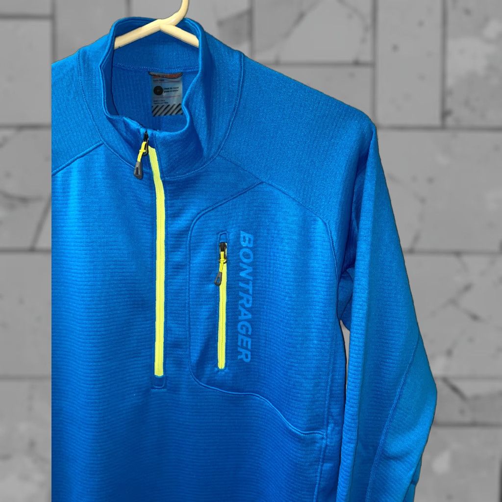 Vintage Bontrager Womens Blue Semi-Fitted 1/2 Zip Pullover Jacket Size M Size M / US 6-8 / IT 42-44 - 1 Thumbnail