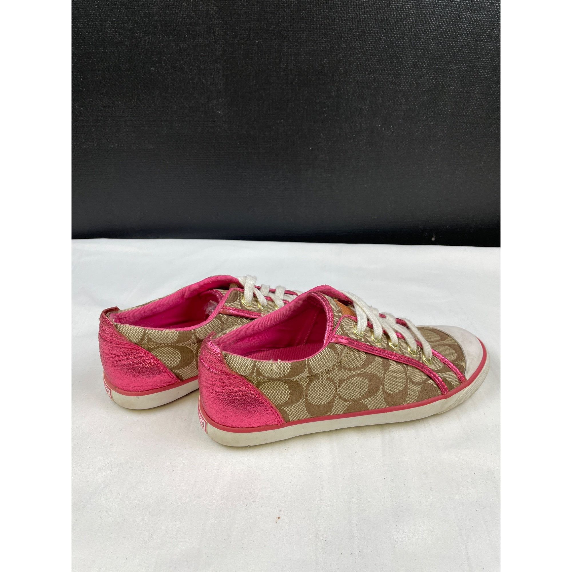Coach Coach Women's Metallic Pink /Tan Canvas Sneakers/ Shoes Size Size US 7 / IT 37 - 4 Thumbnail