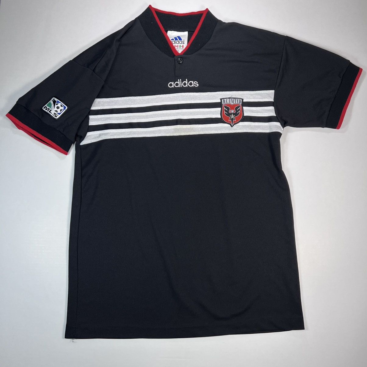 ビンテージ MLS DCユナイテッド ユニフォーム フットボール DC United Jerseys | Classic Retro Vintage DC United Kits