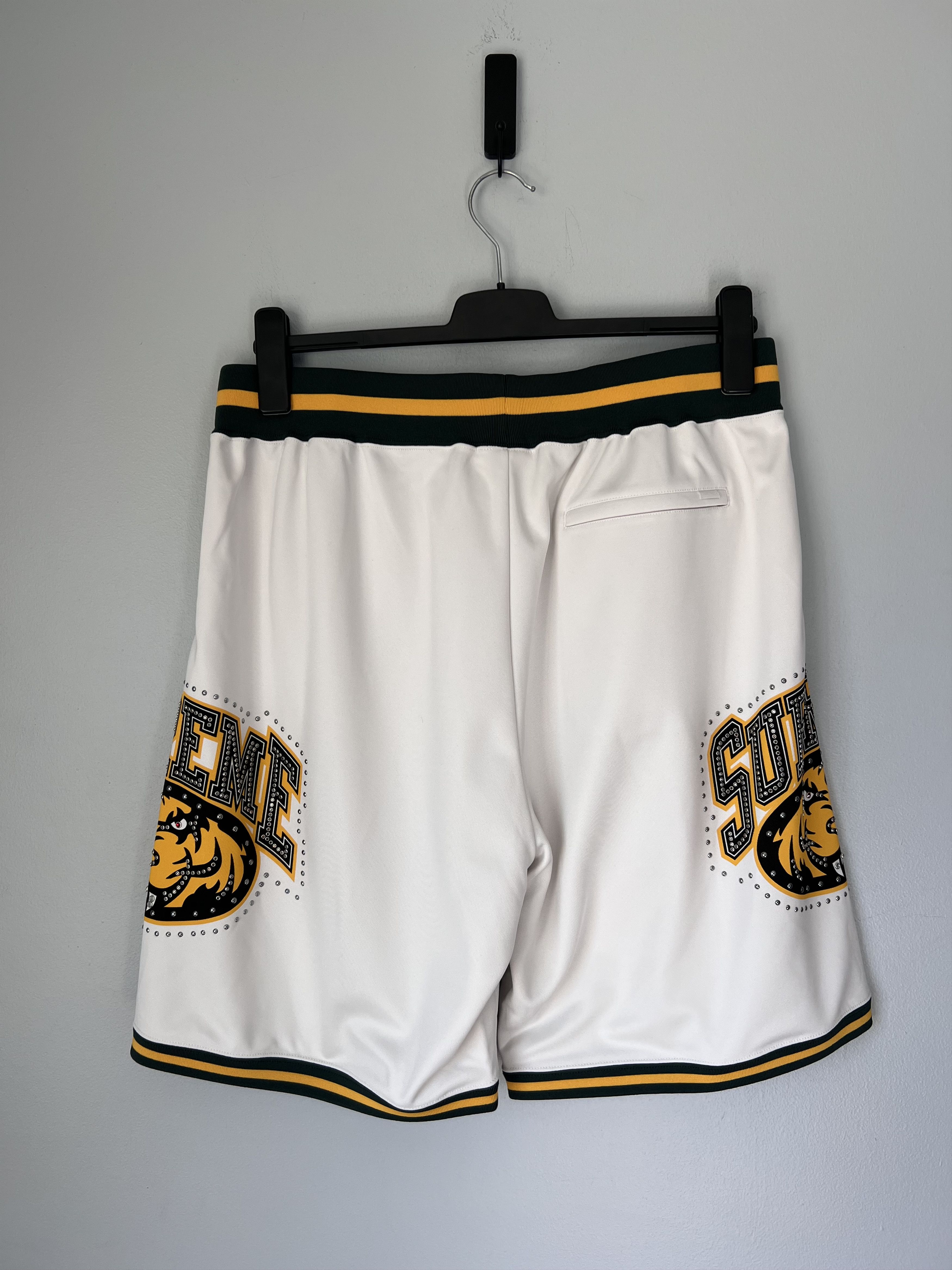 Supreme Supreme Studded Basketball Shorts in White Size US 32 / EU 48 - 4 Thumbnail