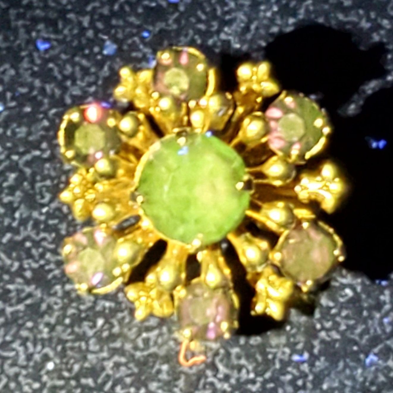 Other Starburst Brooch Purple Rhinestones Riveted Back 1/2" Vtg Size ONE SIZE - 10 Thumbnail