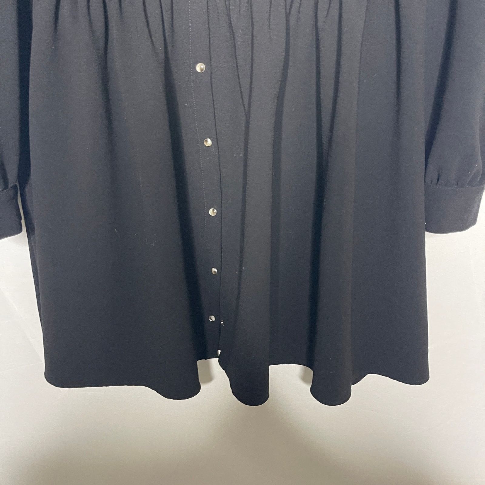 Sezane Sezane Leana Black button front snap mini oversized dress Size XS / US 0-2 / IT 36-38 - 8 Thumbnail