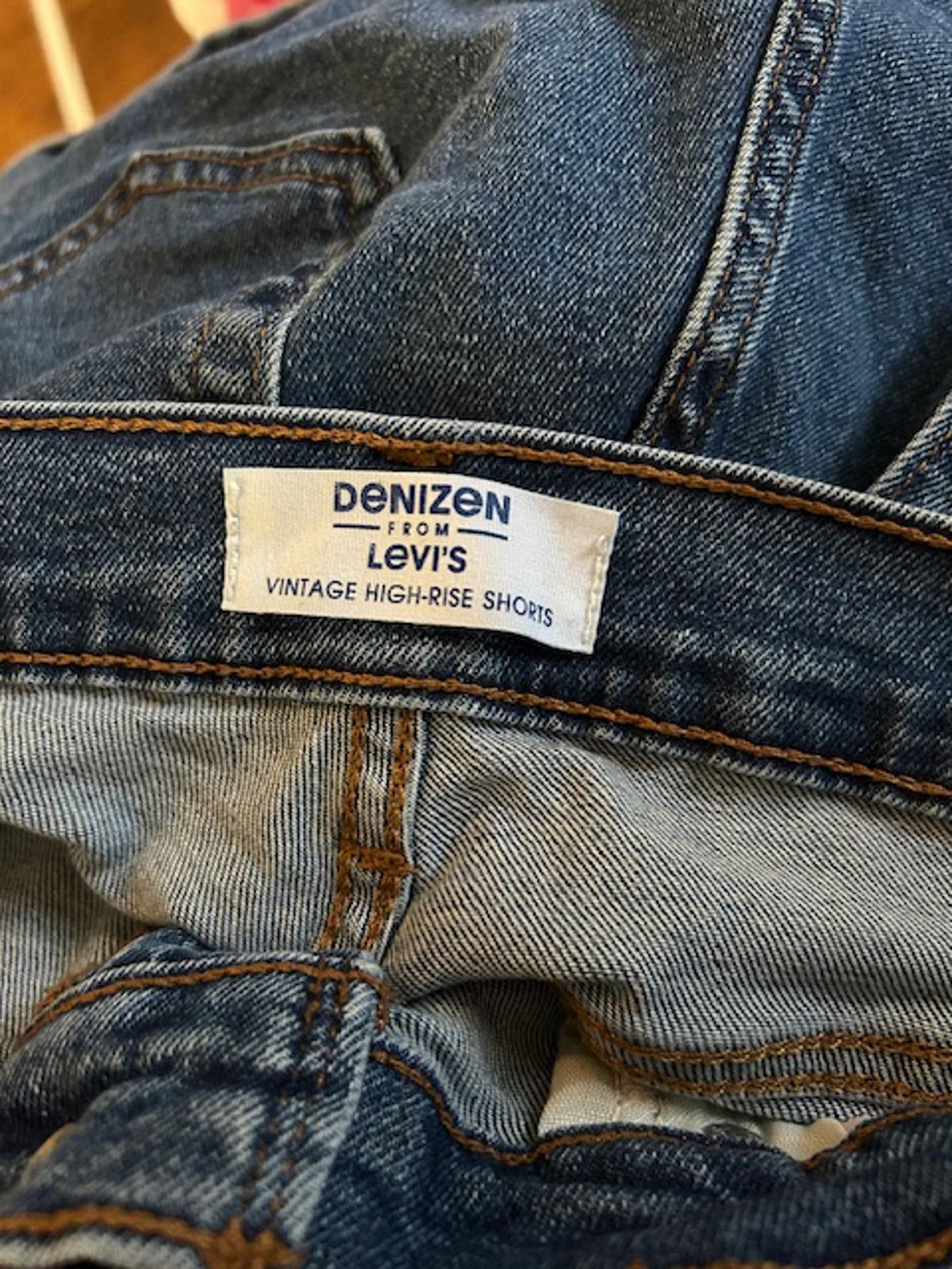 Other Denizen from Levi's Blue Denim Shorts Size 8 W29 Size US 29 - 4 Thumbnail