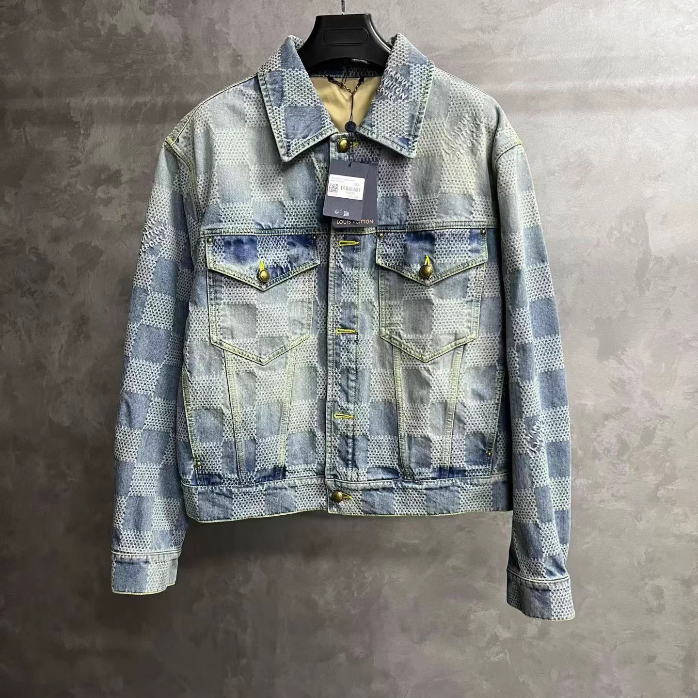 Louis Vuitton LV blue checkered single-breasted denim jacket NWT Size US L / EU 52-54 / 3 - 1 Thumbnail