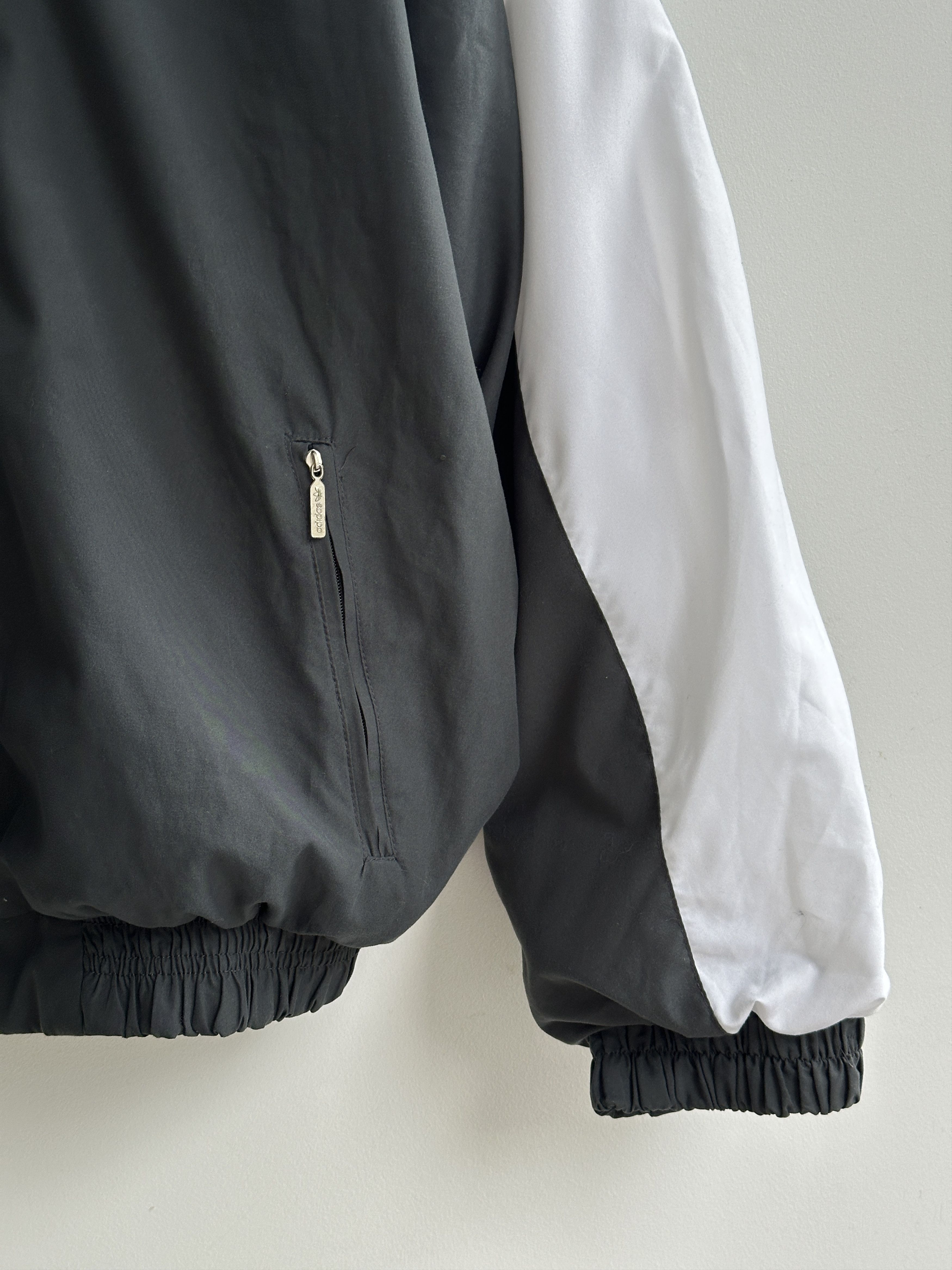 Adidas Vintage Adidas Light Track Jacket Size US L / EU 52-54 / 3 - 5 Thumbnail