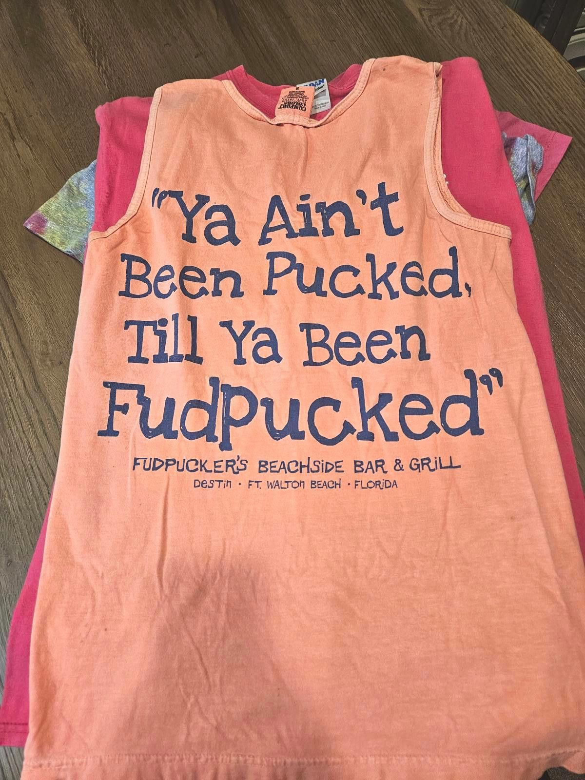 Gildan Fun Beach Bar Themes T-Shirts #356 Size M / US 6-8 / IT 42-44 - 2 Thumbnail