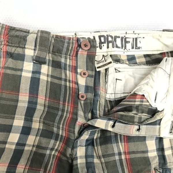 Ocean Pacific Ocean Pacific OP flannel cargo plaid cargo shorts Size US 31 - 4 Thumbnail