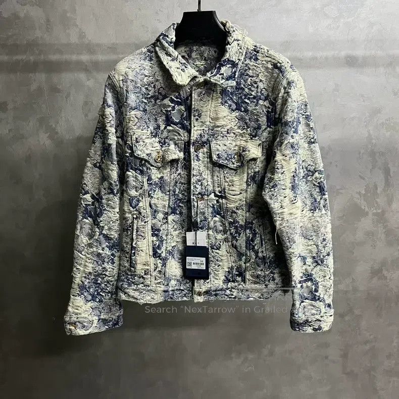 Louis Vuitton Louis Vuitton Blue monogrammed long-sleeved denim jacket Size US M / EU 48-50 / 2 - 1 Thumbnail