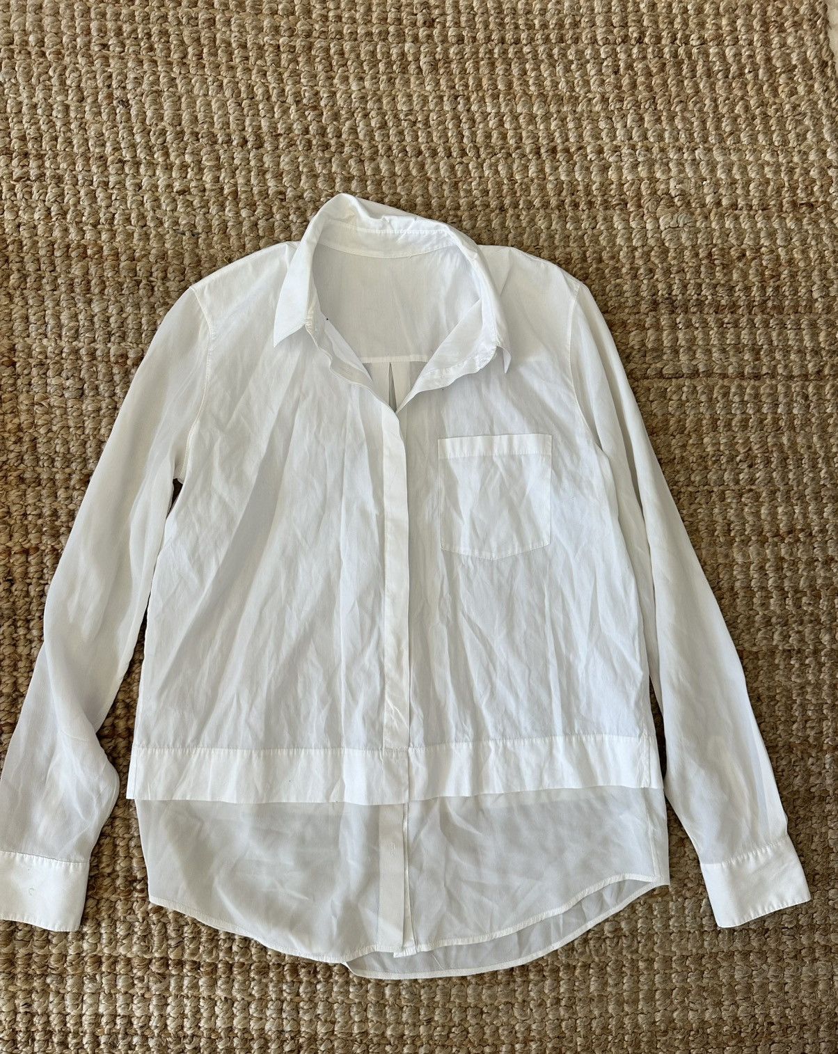 Vince VINCE WHITE BLOUSE WITH SHEER SLEEVE AND BOTTOM LAYER SZ 10 Size L / US 10 / IT 46 - 1 Thumbnail