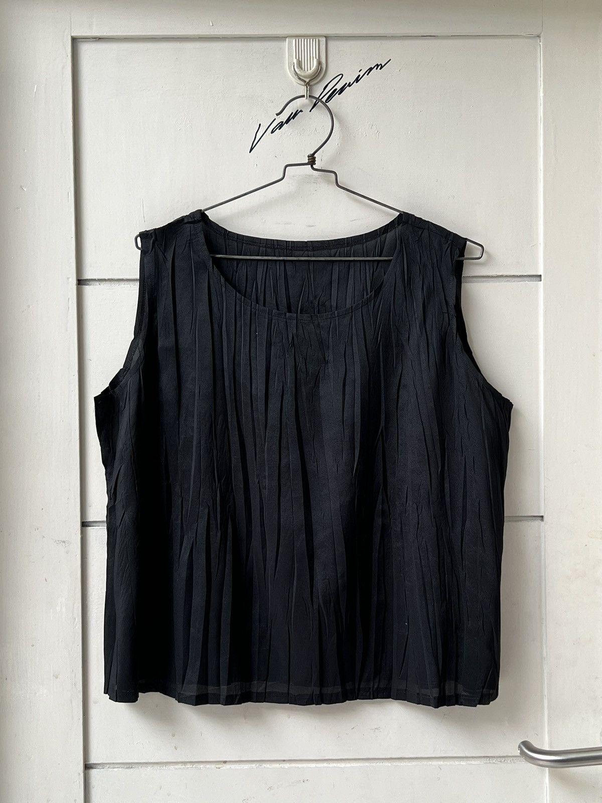 Other STUDIO FIVE KOBE Pleats Black Tops Size US L / EU 52-54 / 3 - 9 Thumbnail