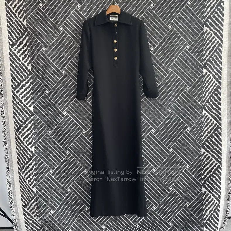 Saint Laurent Paris Saint Laurent Paris Solid Color Pointed Collar Long-sleeve Size XS / US 0-2 / IT 36-38 - 1 Thumbnail