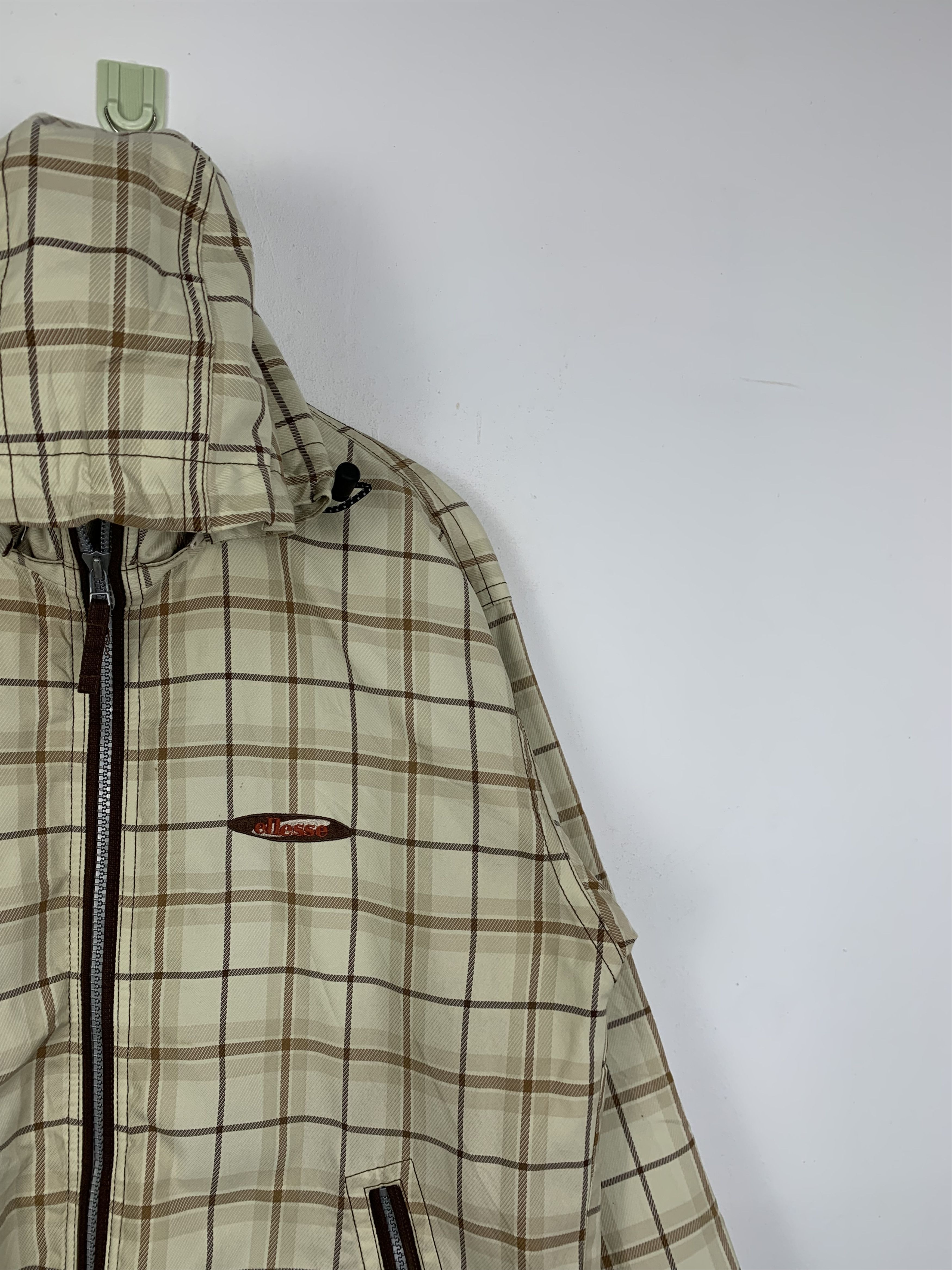 Ellesse Vintage Ellesse Hoodie Ski Jacket J1469 Size US L / EU 52-54 / 3 - 15 Thumbnail