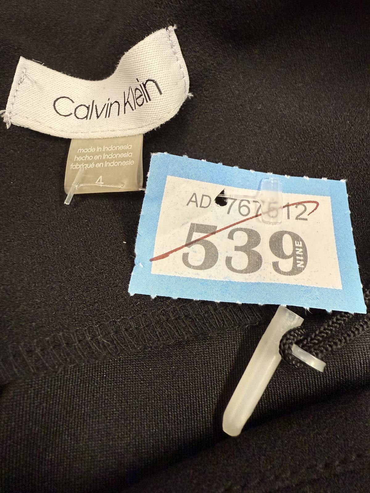Calvin Klein Calvin Klein Black Midi Dress Size 4 Size XS / US 0-2 / IT 36-38 - 2 Thumbnail