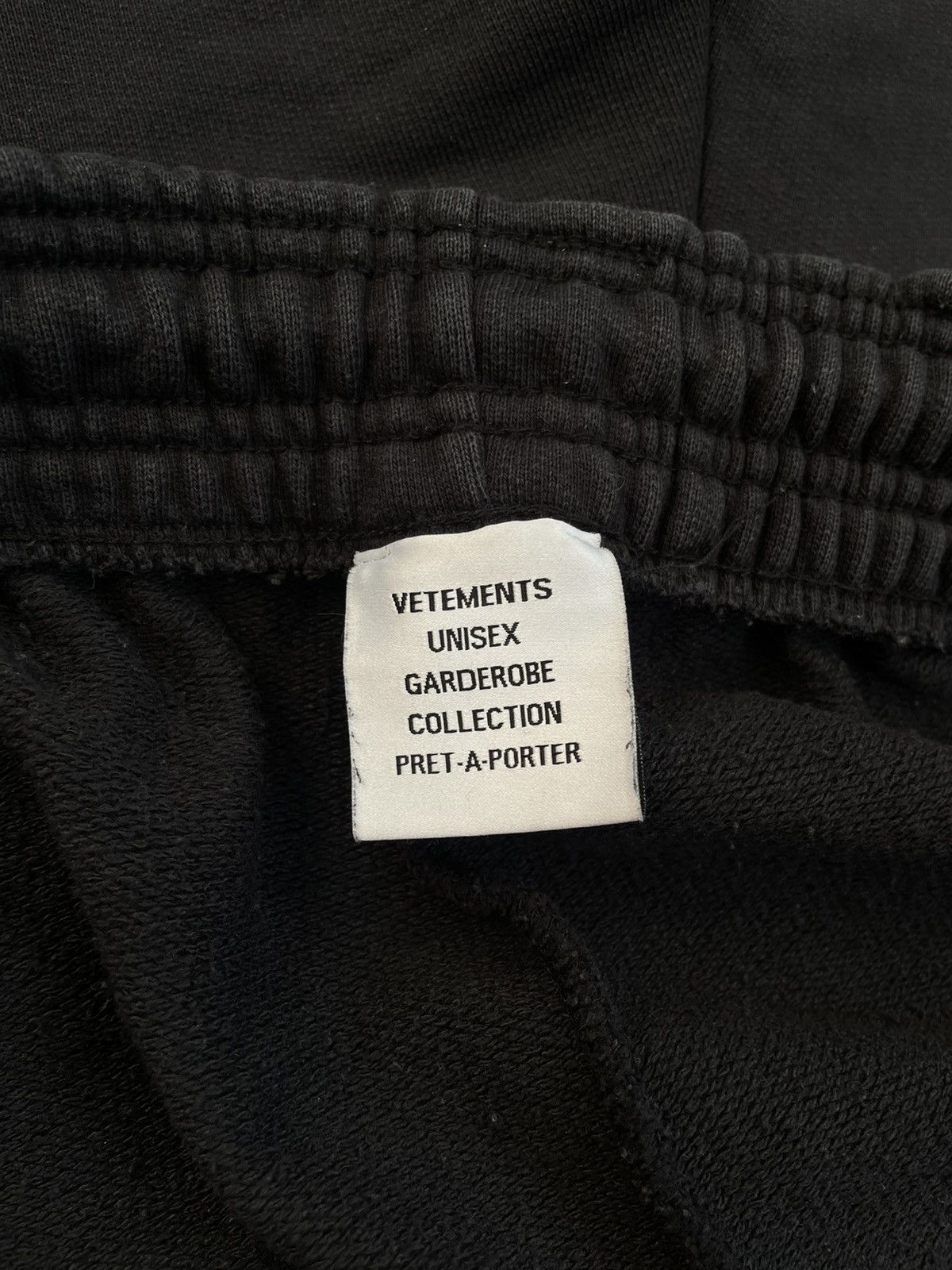 Vetements Vetements Anarchy Sweatpants Size US 34 / EU 50 - 4 Thumbnail