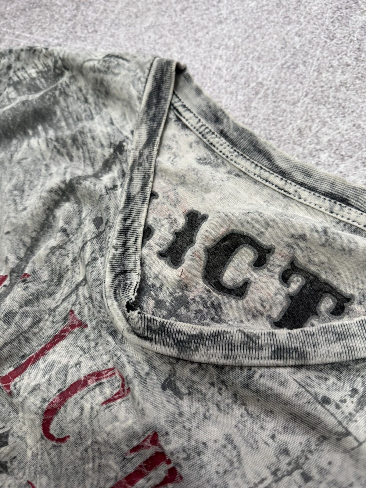 Affliction Vintage Y2K Affliction Reversible Tee Shirt Size US M / EU 48-50 / 2 - 18 Thumbnail