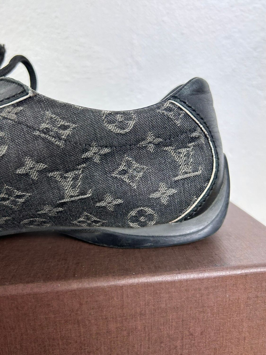 Louis Vuitton Louis Vuitton Denim And Leather Monogram Low Top Sneakers Size US 7.5 / IT 37.5 - 13 Thumbnail