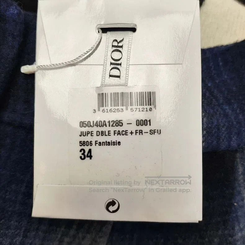 Dior Dior Wool Plaid Mini Skirt. Size US 34 / EU 50 - 4 Thumbnail