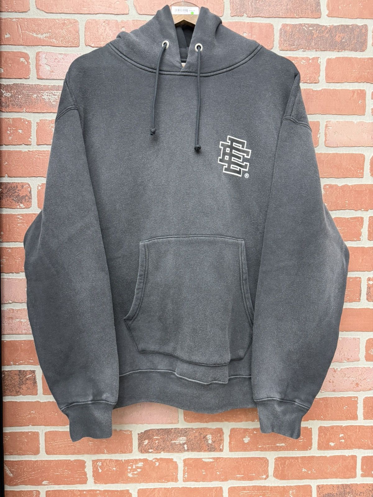 Size XL - Eric Emmanuel EE Basic Hoodie Washed Black